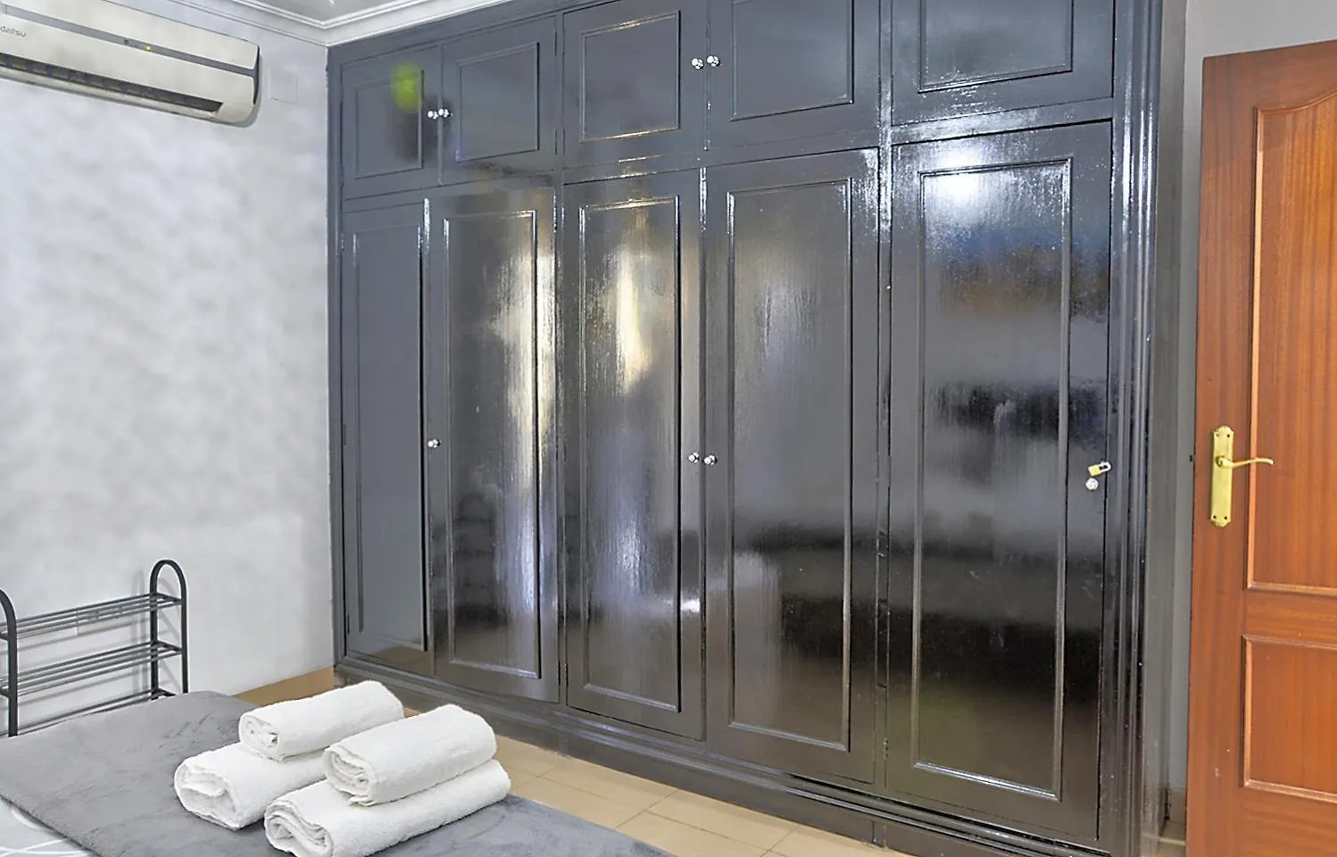 Apartamento Muralla Seville Apartment