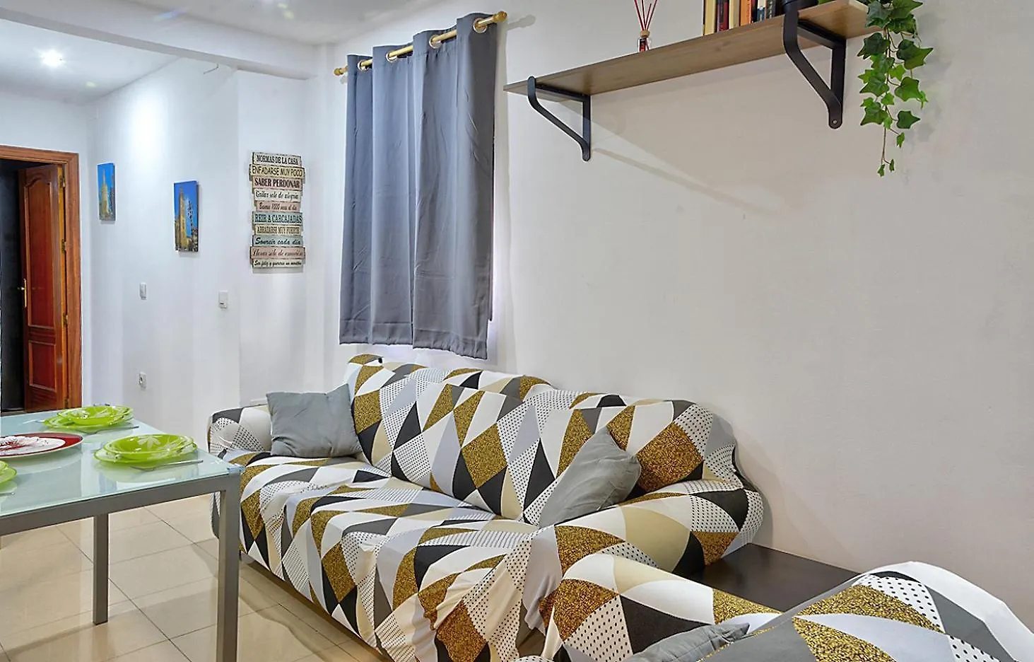 Apartamento Muralla Seville